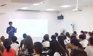 助力商戶，決勝十一丨星南方店一線銷售精英專場(chǎng)培訓(xùn)會(huì)
